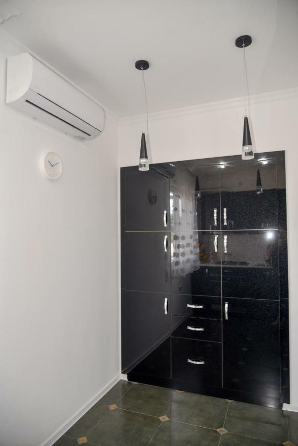 Anastasia Apartment Кутаиси Екстериор снимка