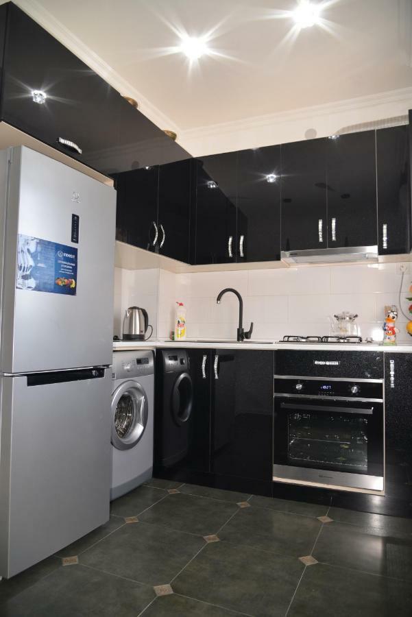 Anastasia Apartment Кутаиси Екстериор снимка